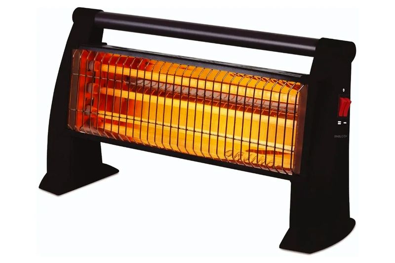 Estufa-De-Cuarzo-Philco-1800w-Phcu18t1n-Triple-Vela