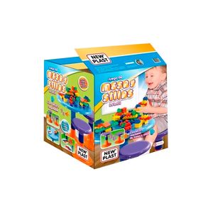 Juguete New Plast Juego Bloques con mesa y silla 10625