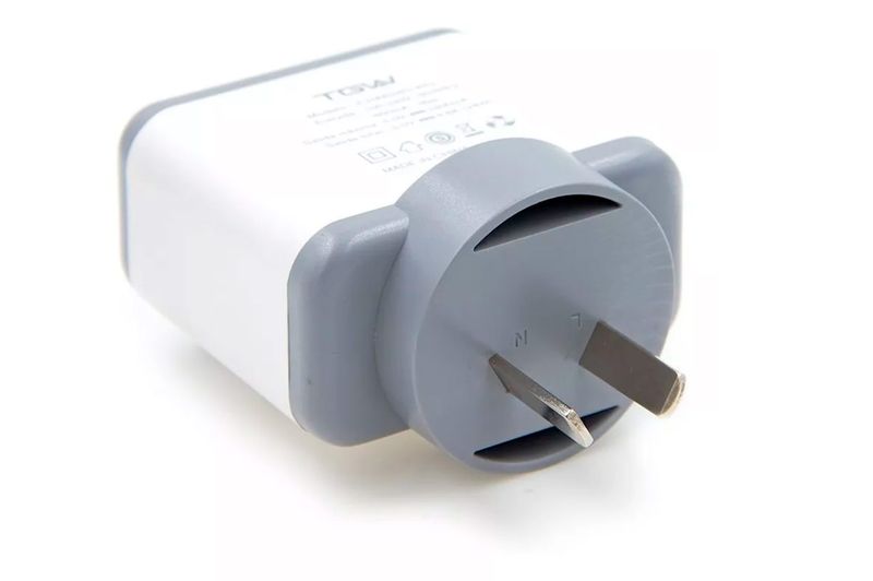 Cargador-Pared-TGW-4-Puertos-USB-ICHAR34G-WG-