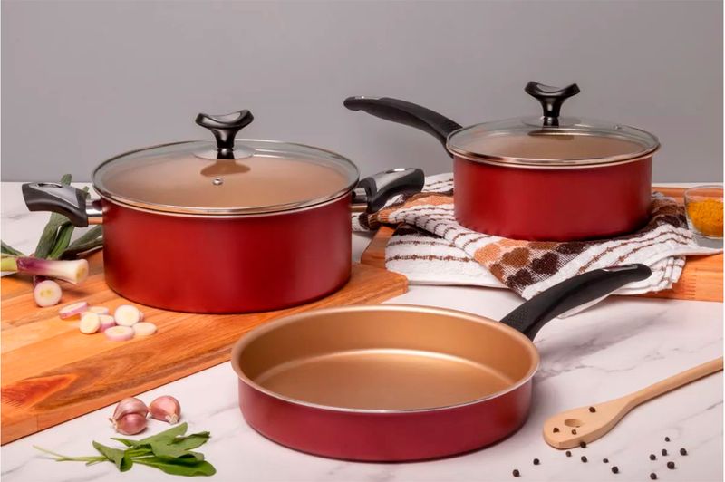 Bateria-De-Cocina-Marmicoc-Aluminio-5p-Rojo
