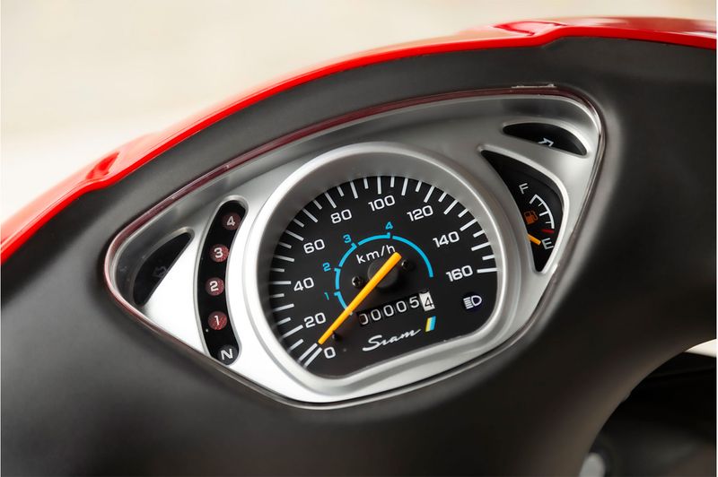 Motocicleta-Siam-QU-110-Base-Roja