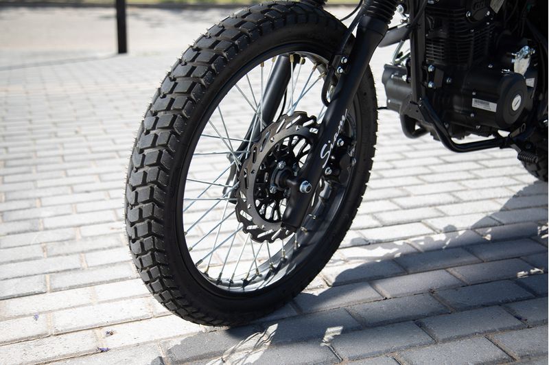 Motocicleta-Siam-Nomad-150-Blanco