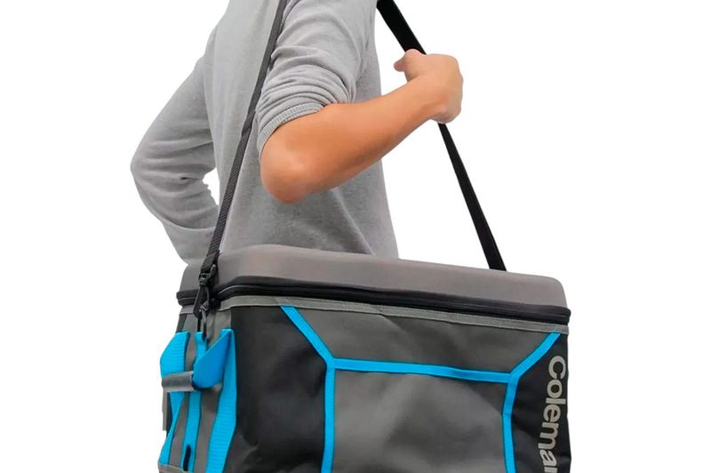 Conservadora-Coleman-Bolso-Termico-Sport-Plegable-45-Latas-25-Lts-Negro