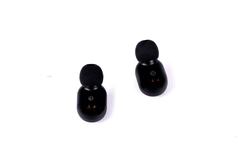 Auriculares In-Ear Inalambricos Daewoo DW-JD441K1 Negro_0005_7 -1-.jpg