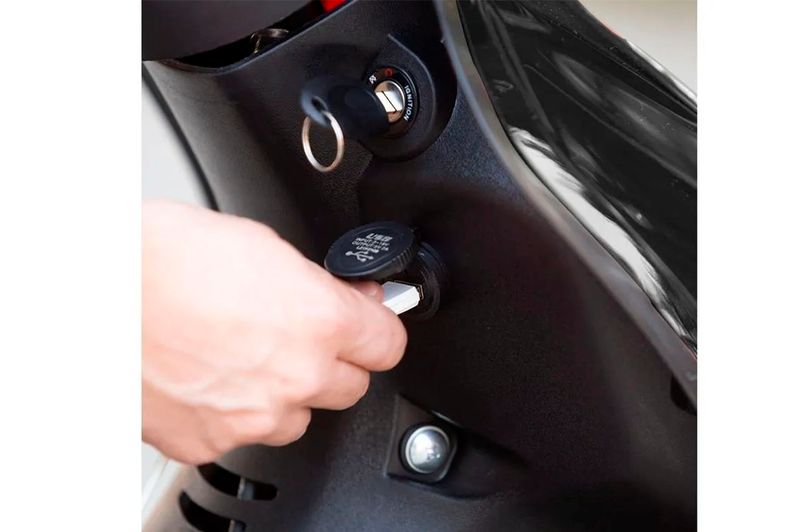 Motocicleta Siam QU 110 Base Negro_0000_200361-1200-auto.jpg