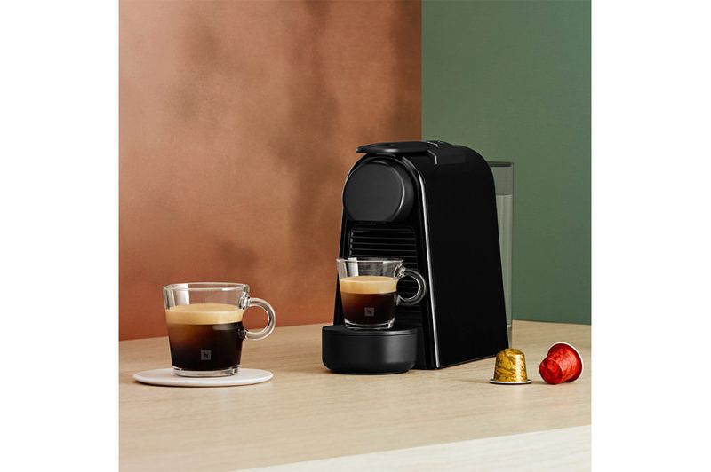 Essenza-Mini-Black---Aeroccino-3-Nespresso-A3KD30-AR-BK-NE