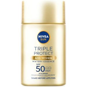 NIVEA Sun Triple Protect - Protector solar acuoso antiarrugas Watery Essence SPF50 PA+++ para cara,