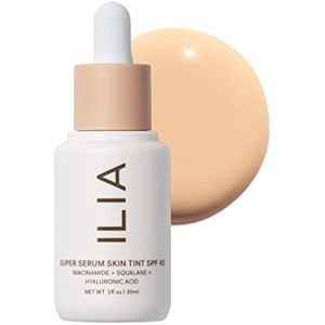 ILIA - Tinte de piel natural Super Serum SPF 40 | Maquillaje no tóxico, vegano, libre de crueldad y
