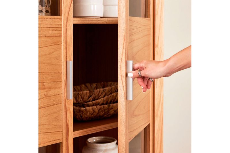 Vitrina Genoud Contemporanea Pta Vidrio 1.90x90 m Roble_0003_GENOUD-Ambiente-015-E