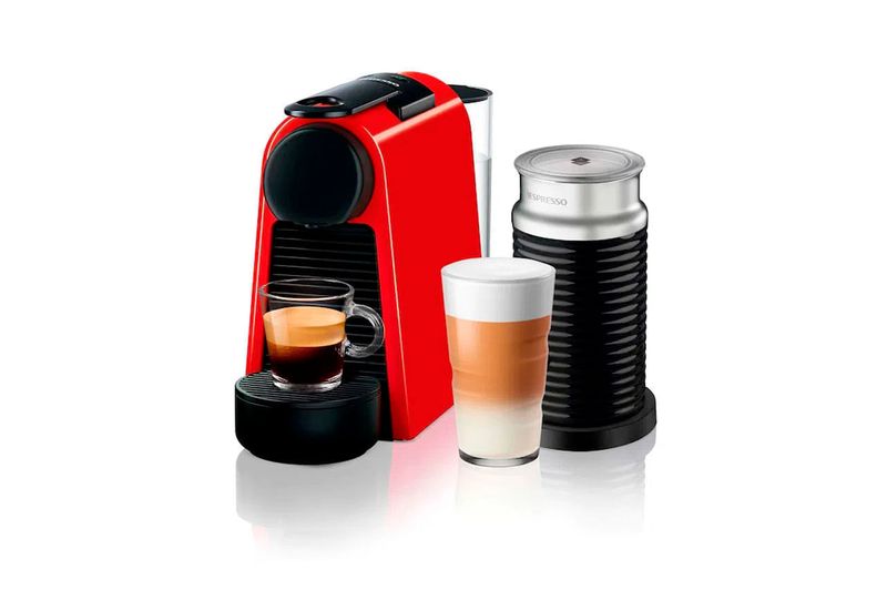 CafeteraNespressoEssenzaMiniRojaBundleA3D30ARRENE2