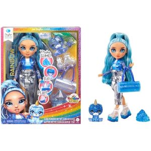 Rainbow High Skyler, azul con kit de slime y mascota, muñeca de moda brillante de 11 pulgadas con