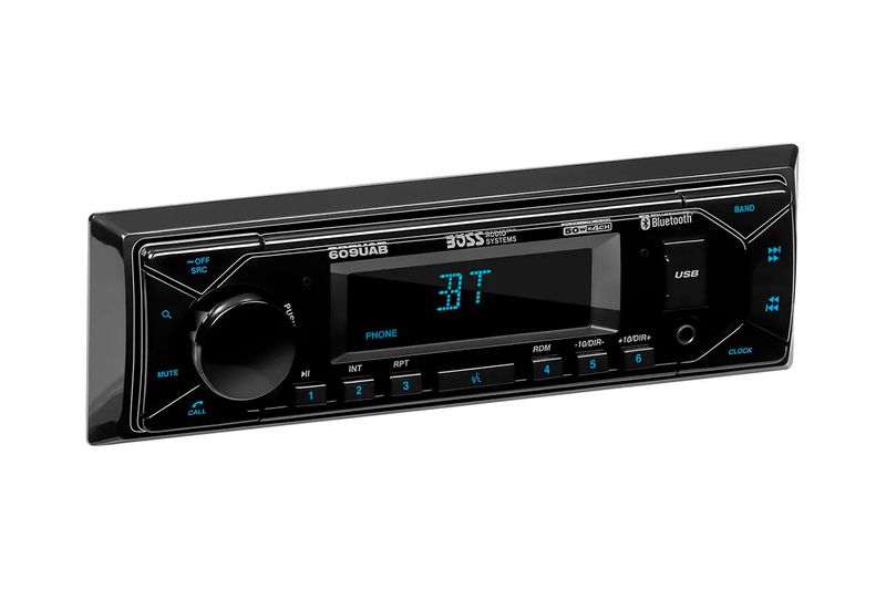 Autoesterio + Parlantes Boss 6.5” 628BCK