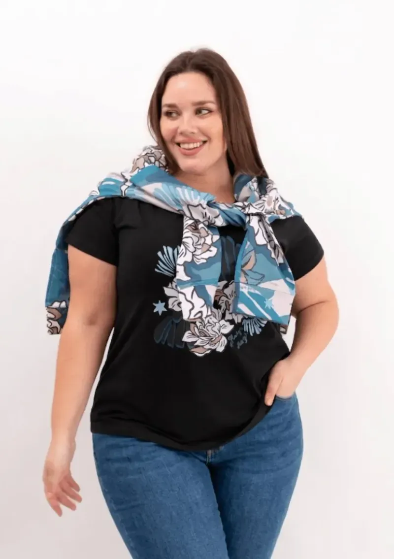 Remera de algodón escote redondo - Flores Azulinas Talle M - Haya Paz