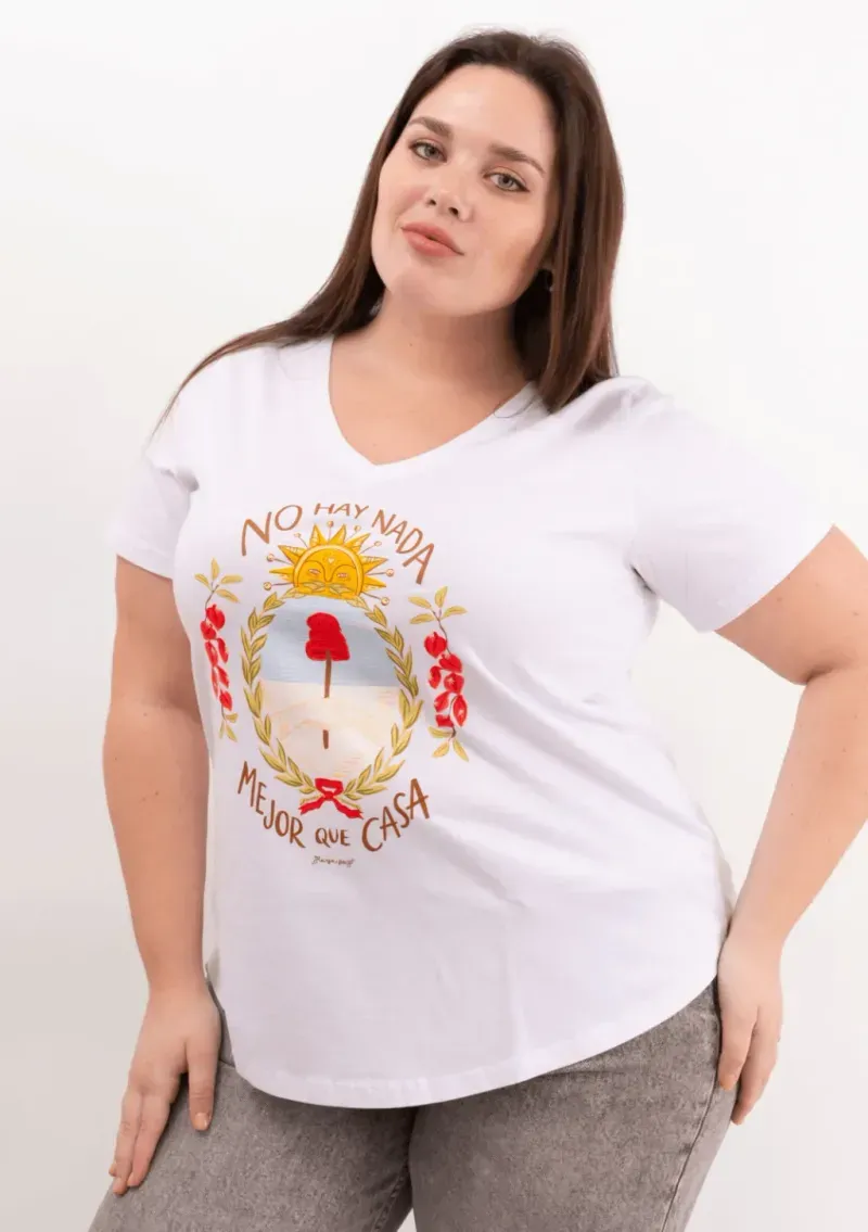 Remera de algodón escote V - Cápsula Arg. Escudo Talle XL - Haya Paz