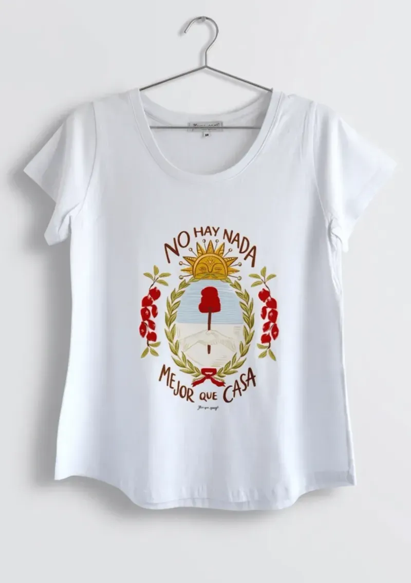 Remera de algodón escote redondo - Cápsula Arg. Escudo Talle M - Haya Paz