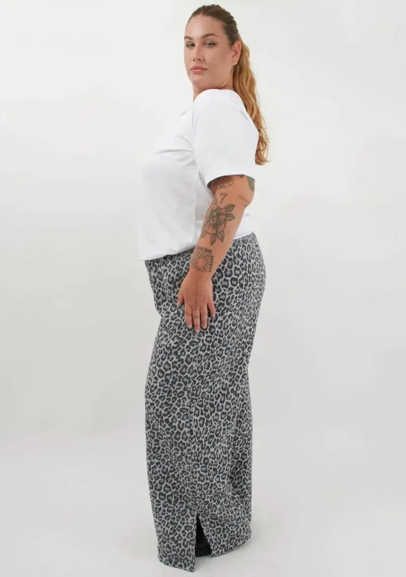 Pantalón Lucy de rústico - Animal print Talle L - Haya Paz