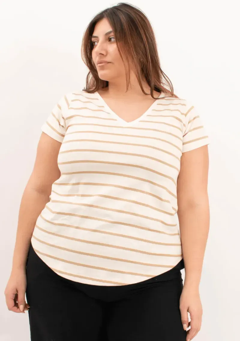 Remera de algodón rayada escote V - Lena beige Talle M - Haya Paz