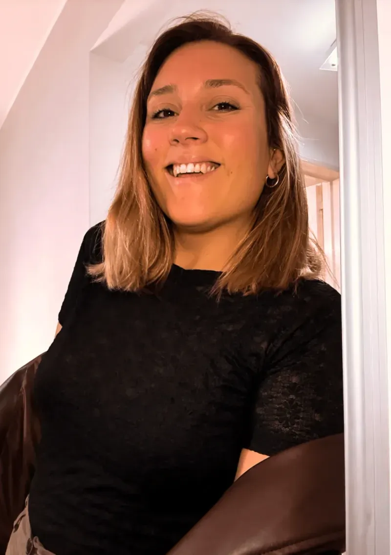 Remera Elena - Negro de encaje Talle M - Haya Paz