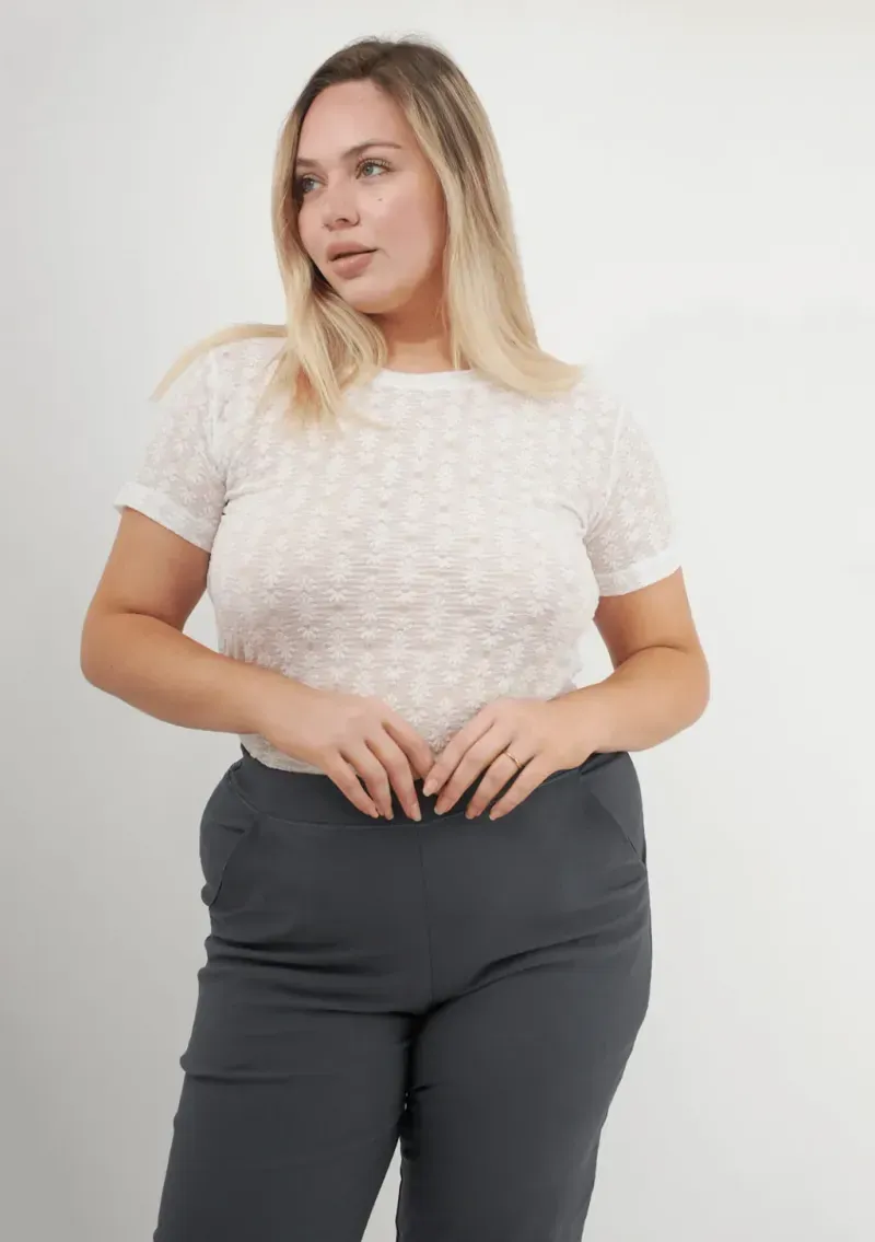 Remera Elena - Blanco de encaje Talle M - Haya Paz