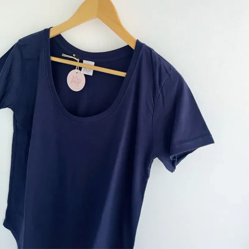 Remera básica - Azul marino Talle L - Haya Paz