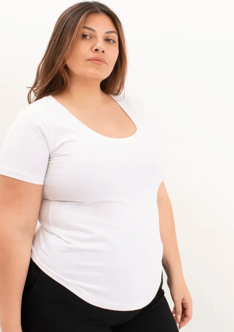 Remera básica manga corta - Blanca Talle L - Haya Paz