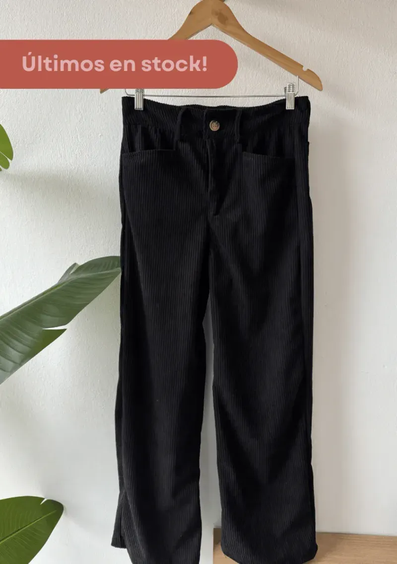 Pantalón de corderoy - Negro Talle M - Haya Paz