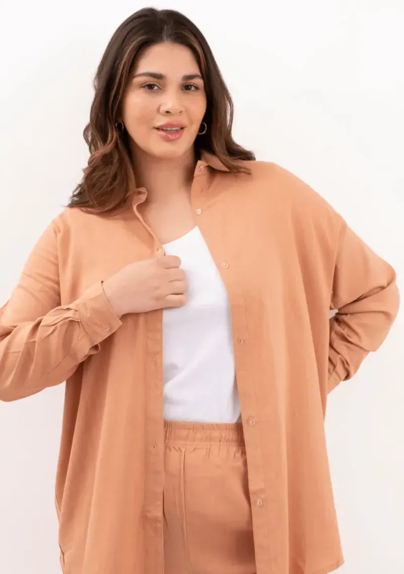 Camisa de lino - Tostado Talle M - Haya Paz