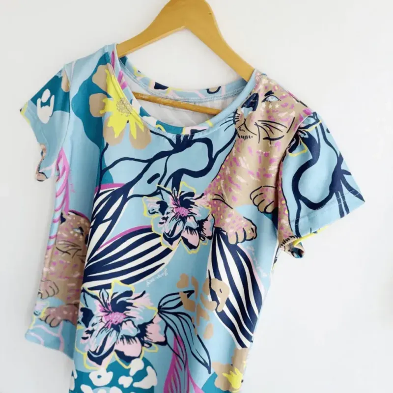 Remera Maga Estampa excl. Tigre celeste - Algodón con lycra Talle M - Haya Paz
