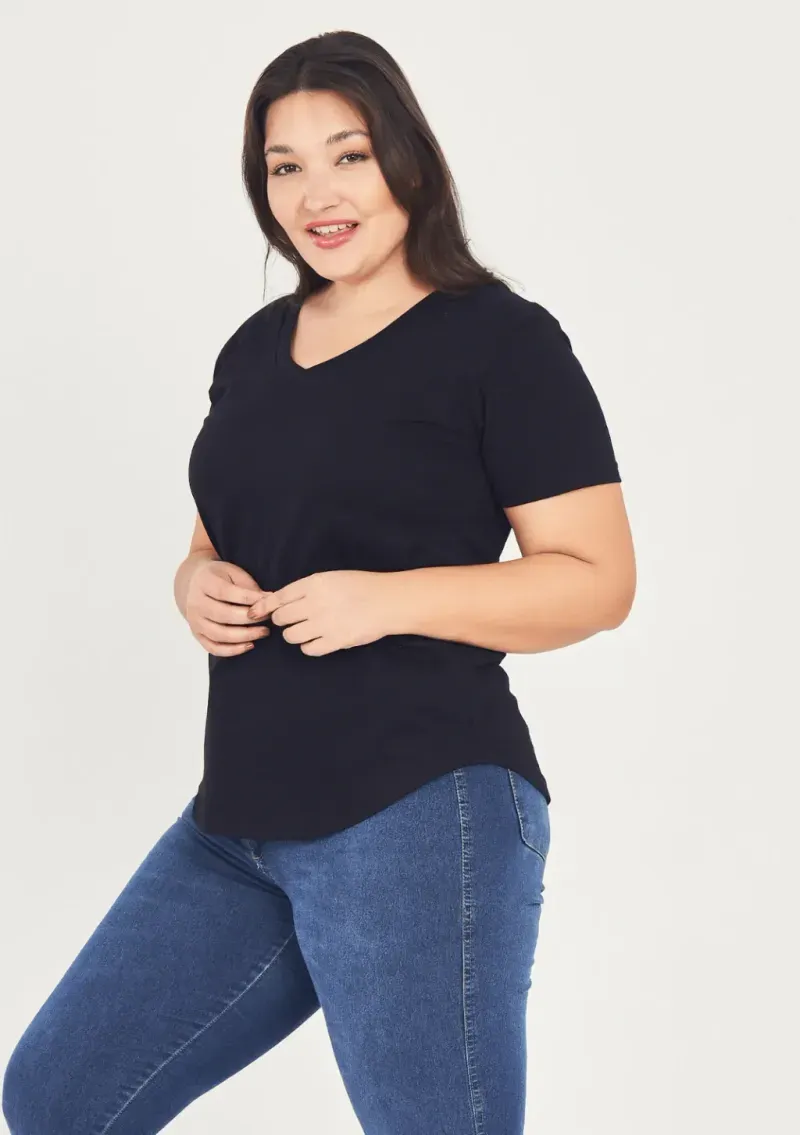 Remera básica manga corta escote V - de algodón negro Talle M - Haya Paz