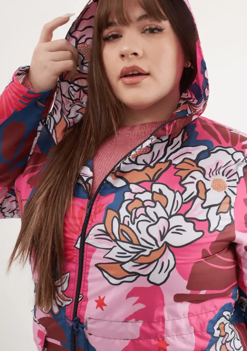 Piloto Alicia de cire - Estampa flores azul y rosa Talle 3XL - Haya Paz