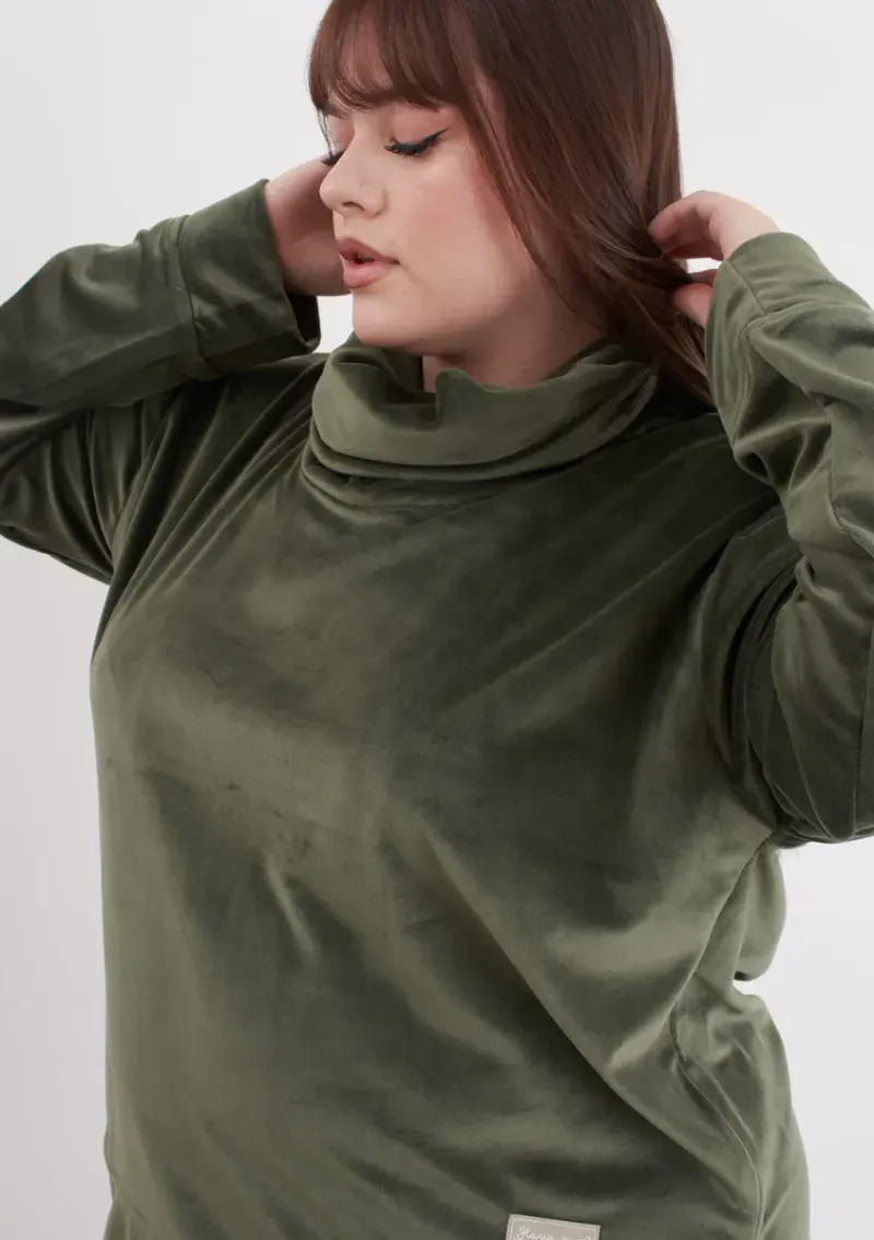 Buzo Sara de plush - Verde militar Talle XL - Haya Paz