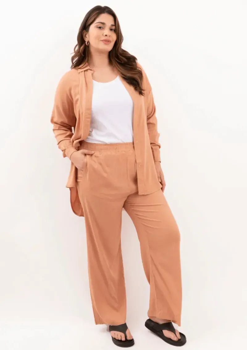 Camisa de lino - Tostado Talle XL - Haya Paz